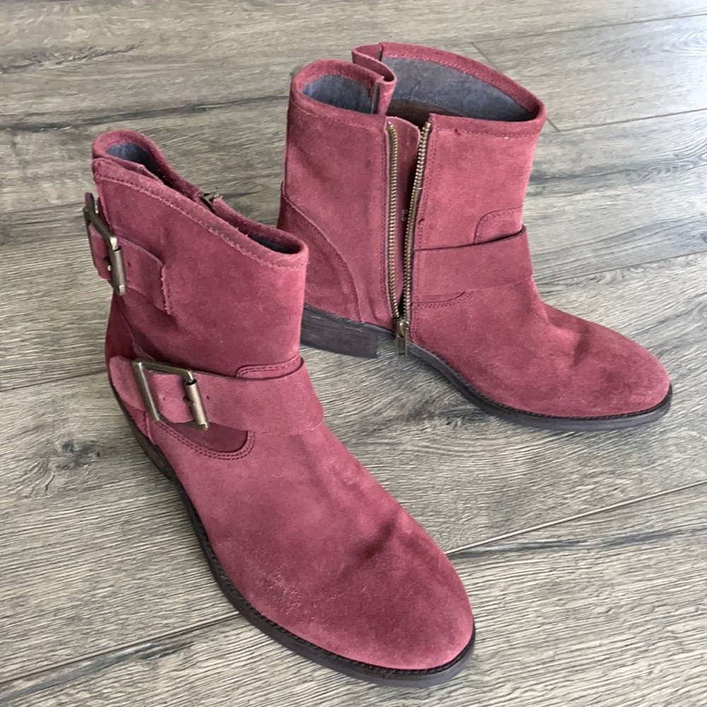 Anthropologie Seychelles burgundy red suede boots size 8.5